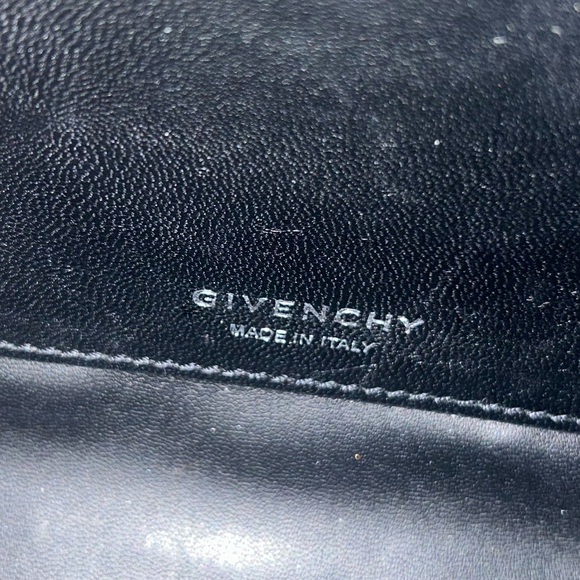 I am selling a small black authentic Givenchy Antigona crossbody bag in exc cond - Picture 10 of 15
